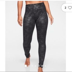 Athleta midnight garden stirrup tight